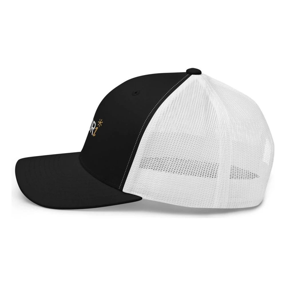 Black/ White, left side view